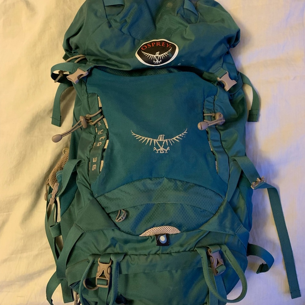 Blue Osprey Kyte 36 L Pack